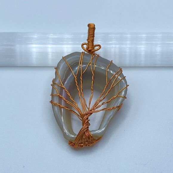 White Agate Druzy Tree Of Life Copper Wired Pendant - Picture 2 of 5